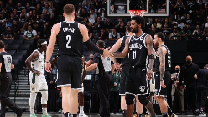 NBA季后赛，篮网VS雄鹿，一场巅峰对决的剖析