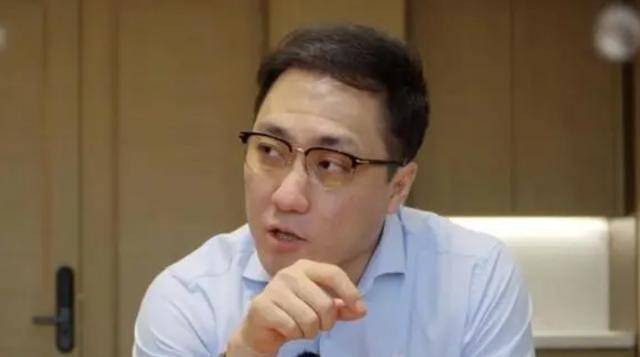 王自如疑似从格力离职，职场变迁与个人成长的双刃剑